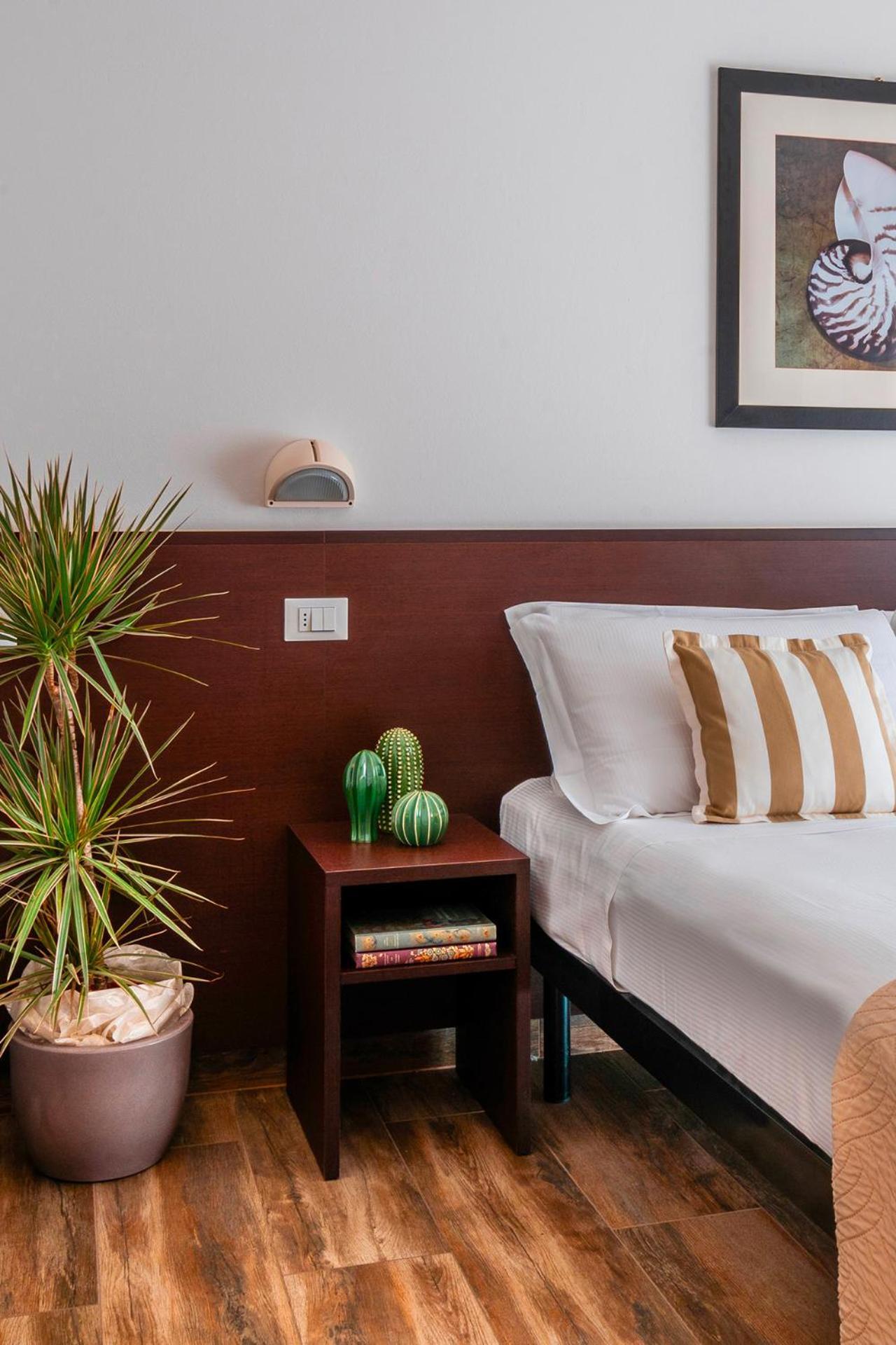 Hotel Carmen Riccione Dış mekan fotoğraf