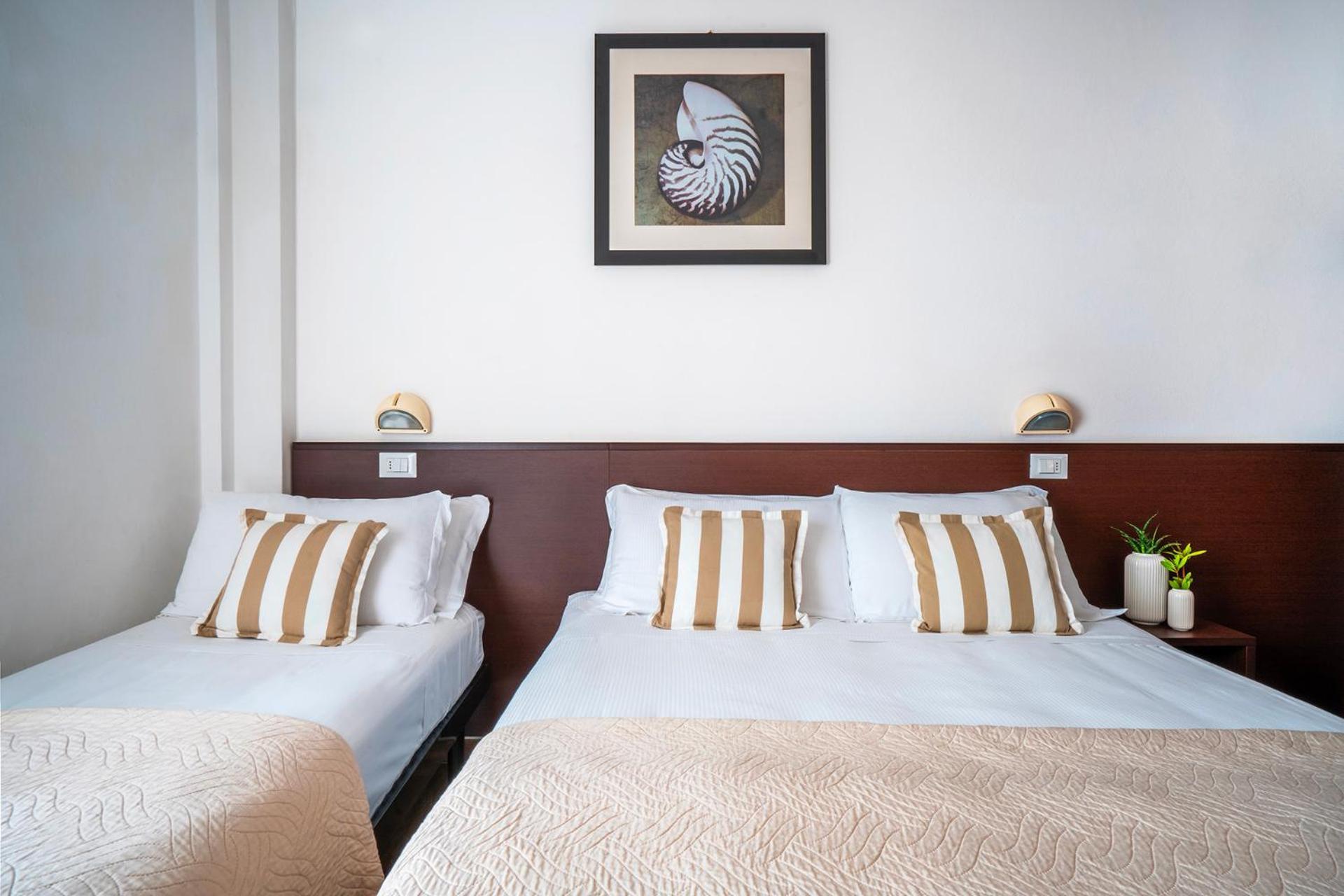 Hotel Carmen Riccione Dış mekan fotoğraf