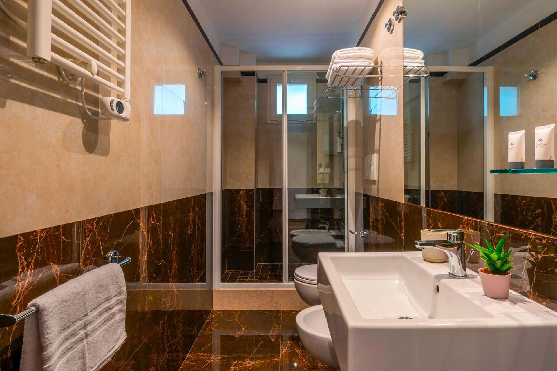Hotel Carmen Riccione Dış mekan fotoğraf