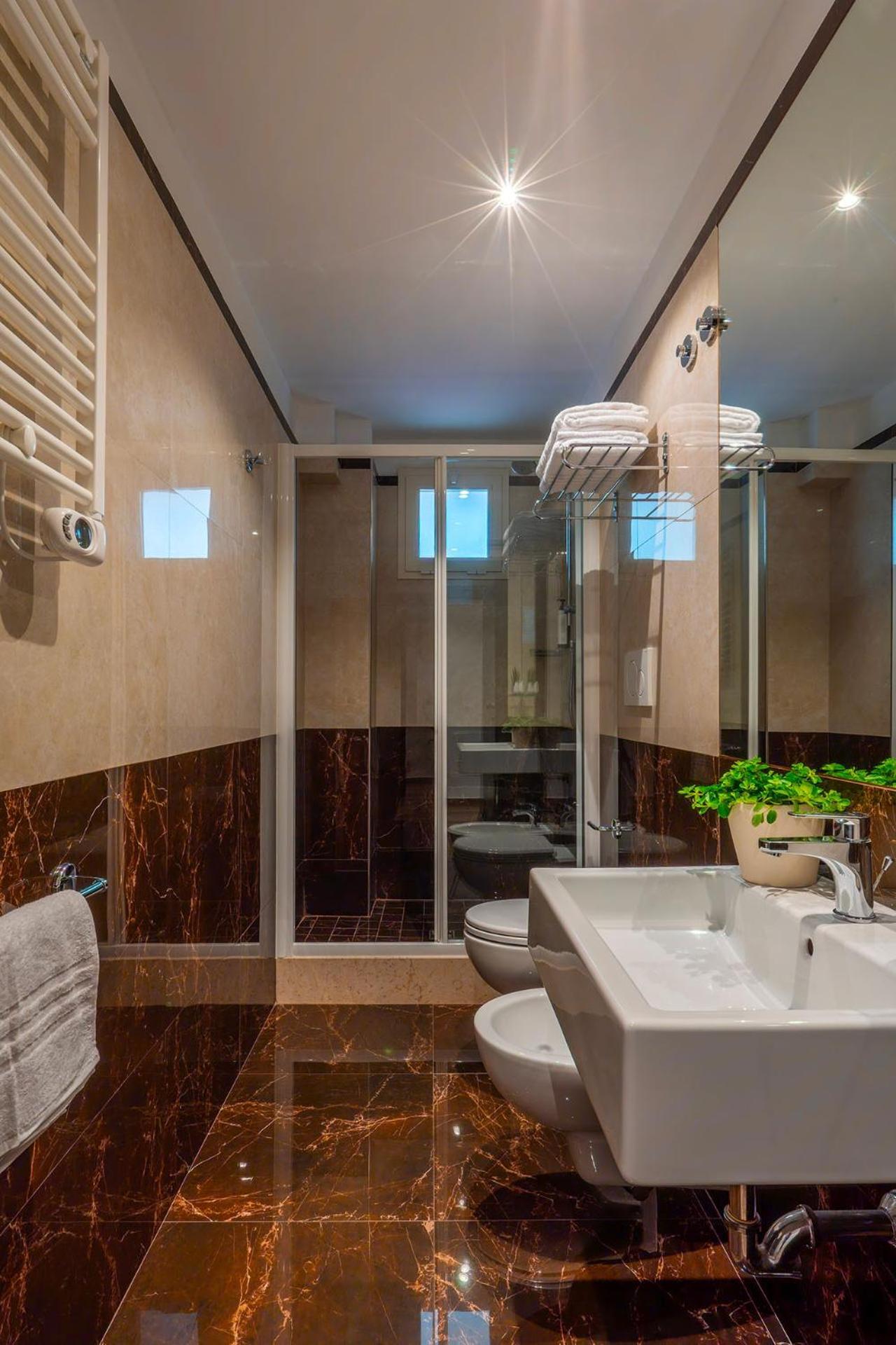 Hotel Carmen Riccione Dış mekan fotoğraf