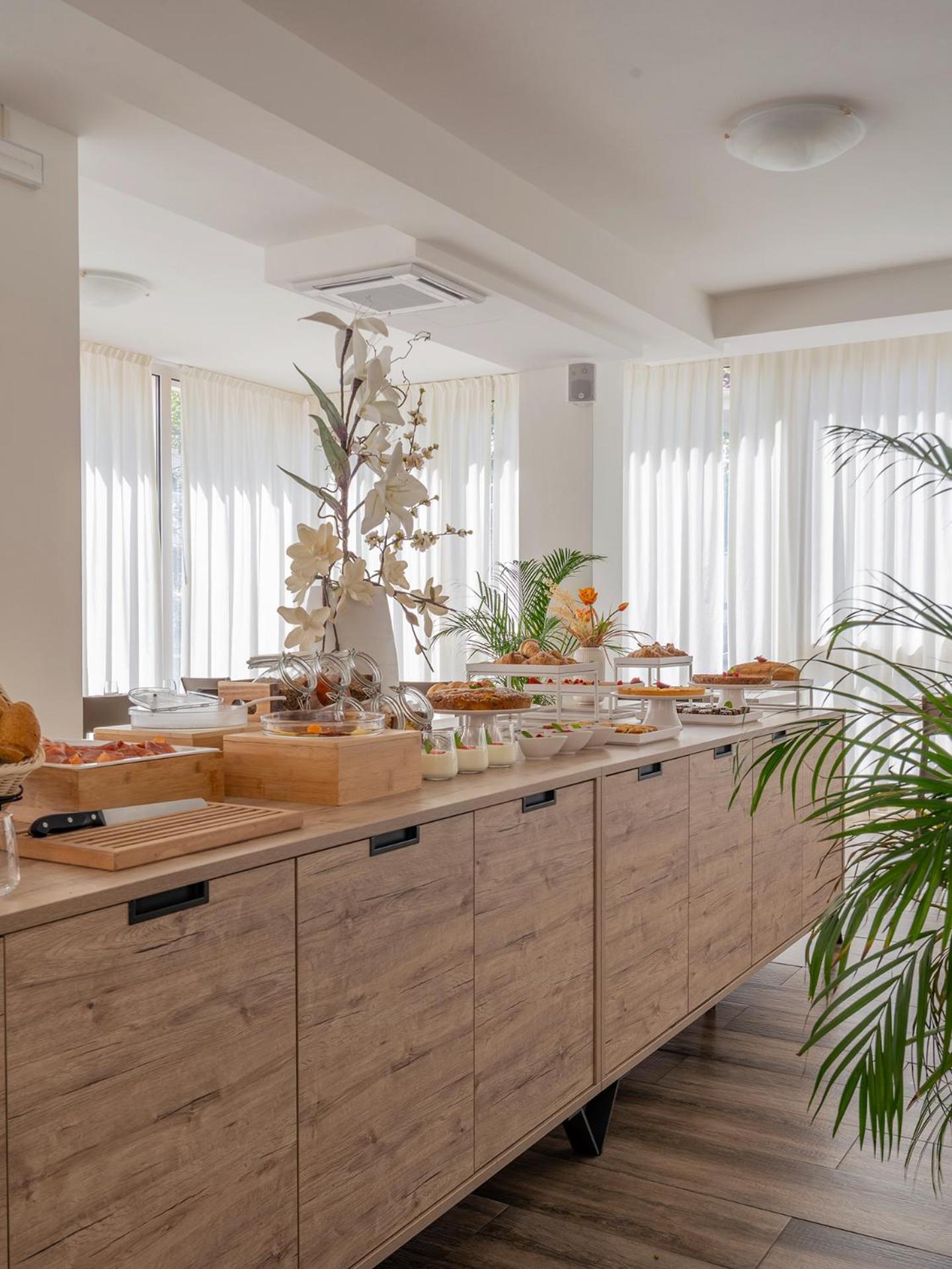 Hotel Carmen Riccione Dış mekan fotoğraf